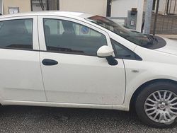 Usata 2016 Fiat Punto Due volumi | 7000 € (Buon prezzo)