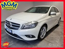Bianco Usata 2014 Mercedes A180 Executive Tre volumi | 11.990 € (Buon prezzo)
