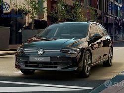 Nero Usata 2024 VW Golf VIII Edition Station wagon | 30.900 € (Molto cara)