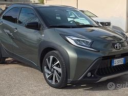 Grigio Usata 2023 Toyota Aygo X Lounge SUV | 16.500 € (Buon prezzo)