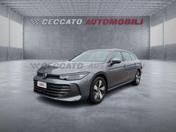 Grigio Usata 2024 VW Passat Business Station wagon | 33.000 € (Buon prezzo)