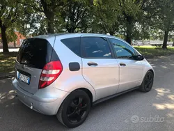 Usata 2006 Mercedes A180 Tre volumi | 1100 € (Ottimo prezzo)