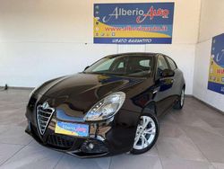 Grigio Usata 2013 Alfa Romeo Giulietta Distinctive Tre volumi | 6390 € (Ottimo prezzo)