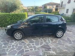 Usata 2013 Fiat Punto Due volumi | 3900 € (Buon prezzo)