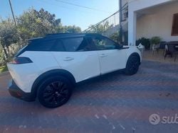 Bianco Usata 2020 Peugeot 2008 GT-line SUV | 20.000 € (Molto cara)