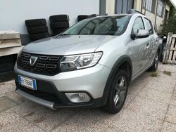 Argento Usata 2018 Dacia Sandero Stepway Tre volumi | 9499 € (Buon prezzo)