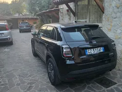 Nero Usata 2025 Fiat 600 SUV | 22.500 € (Buon prezzo)