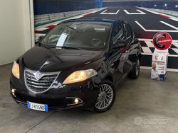 Nero Usata 2011 Lancia Ypsilon Due volumi | 4999 €