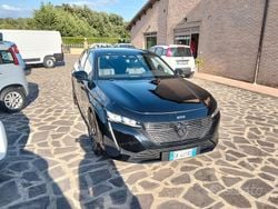 Nero Usata 2022 Peugeot 308 Allure Station wagon | 18.800 €