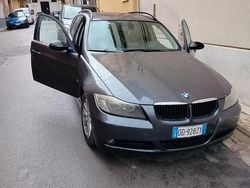 Grigio Usata 2006 BMW 320 Station wagon | 2200 € (Buon prezzo)
