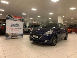 Blu/azzurro Usata 2014 Peugeot 208 S Due volumi | 7300 € (Buon prezzo)