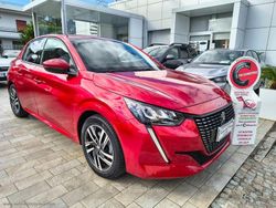 Rosso Usata 2020 Peugeot 208 Allure Due volumi | 13.950 € (Buon prezzo)