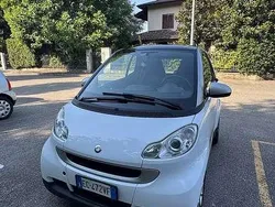 Bianco Usata 2010 Smart ForTwo Coupé Passion Due volumi | 4999 € (Buon prezzo)