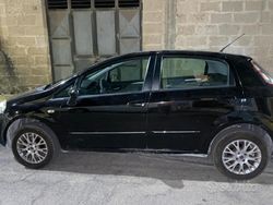 Nero Usata 2010 Fiat Punto Evo Due volumi | 1350 € (Ottimo prezzo)