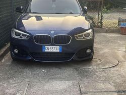 Blu/azzurro Usata 2015 BMW 216 Tre volumi | 9500 € (Molto cara)