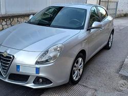 Usata 2011 Alfa Romeo Giulietta | 3200 € (Buon prezzo)