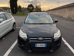 Usata 2014 Ford Focus Tre volumi | 1500 €