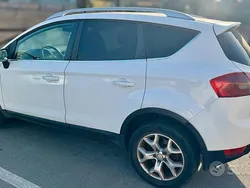 Usata 2009 Ford Kuga Titanium SUV | 3000 € (Super prezzo)