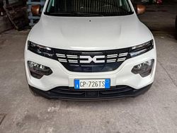 Bianco Usata 2023 Dacia Spring Extreme Due volumi | 13.000 € (Buon prezzo)