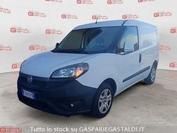 Bianco Usata 2019 Fiat Doblò Lounge Monovolume | 10.899 € (Ottimo prezzo)