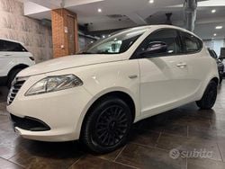 Bianco Usata 2013 Lancia Ypsilon S Due volumi | 6900 € (Buon prezzo)