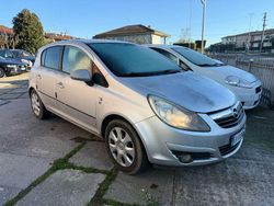 Grigio Usata 2010 Opel Corsa Edition Tre volumi | 2900 € (Ottimo prezzo)