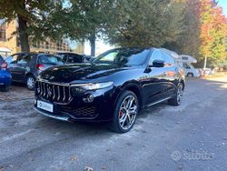 Nero Usata 2017 Maserati Levante SUV | 32.990 € (Ottimo prezzo)
