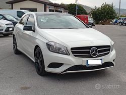 Bianco Usata 2015 Mercedes A180 Night Tre volumi | 14.500 € (Cara)