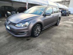 Grigio Usata 2016 VW Golf Executive Station wagon | 5399 € (Buon prezzo)