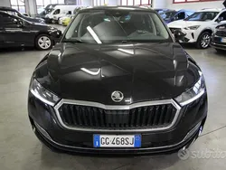 Nero Usata 2022 Skoda Octavia Ambition Station wagon | 22.200 € (Buon prezzo)