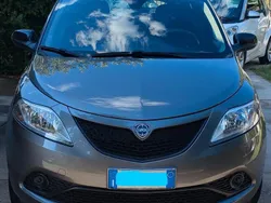 Grigio Usata 2013 Lancia Ypsilon Gold Due volumi | 4990 € (Ottimo prezzo)
