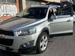 Argento Usata 2012 Chevrolet Captiva LTZ SUV | 10.000 € (Molto cara)