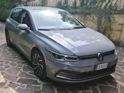 Usata 2020 VW Golf VIII Style Tre volumi | 24.900 € (Buon prezzo)