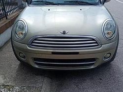 Usata 2009 Mini Cooper Due volumi | 2500 €