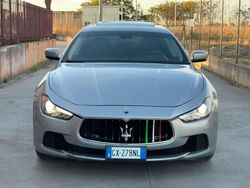 Argento Usata 2015 Maserati Ghibli Tre volumi | 20.000 € (Buon prezzo)