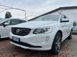 Bianco Usata 2014 Volvo XC60 Momentum SUV | 12.500 € (Buon prezzo)