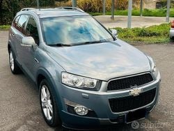 Grigio Usata 2013 Chevrolet Captiva SUV | 5999 € (Buon prezzo)