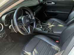Usata 2019 Alfa Romeo Giulia Super Tre volumi | 20.900 € (Buon prezzo)