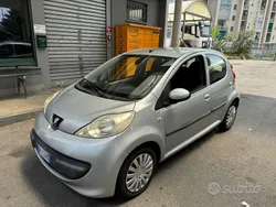 Argento Usata 2008 Peugeot 107 Due volumi | 1800 € (Ottimo prezzo)