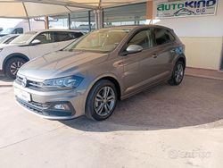 Grigio Usata 2021 VW Polo Highline Tre volumi | 14.900 € (Buon prezzo)