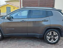 Usata 2018 Jeep Compass Limited SUV | 14.000 € (Buon prezzo)
