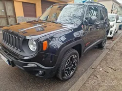 Nero Usata 2016 Jeep Renegade Trailhawk SUV | 12.990 € (Buon prezzo)