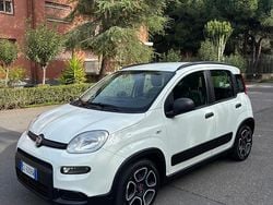 Bianco Usata 2022 Fiat Panda Tre volumi | 9900 € (Buon prezzo)