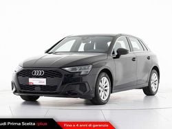 Nero brillante Usata 2022 Audi A3 Business Tre volumi | 25.900 € (Buon prezzo)