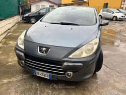 Argento Usata 2006 Peugeot 307 CC Cabrio | 4600 € (Buon prezzo)