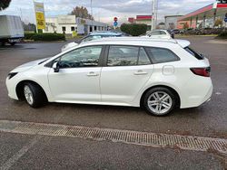 Bianco Usata 2022 Toyota Corolla Business Edition Station wagon | 11.900 € (Super prezzo)