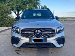 Argento Usata 2022 Mercedes GLB200 Premium SUV | 36.900 € (Buon prezzo)