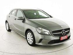 Grigio Usata 2016 Mercedes A220 Business Tre volumi | 13.900 € (Ottimo prezzo)