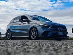 Grigio Usata 2020 Mercedes B180 Premium Monovolume | 20.900 € (Cara)