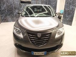 Grigio Usata 2015 Lancia Ypsilon Gold Due volumi | 5499 € (Buon prezzo)